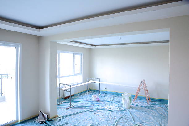 Best Trim and Molding Painting  in East Alton, IL